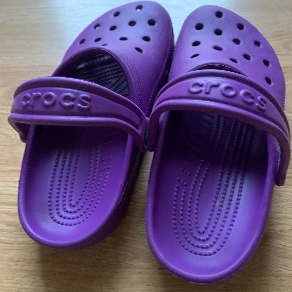 Crocs Girls Size 3